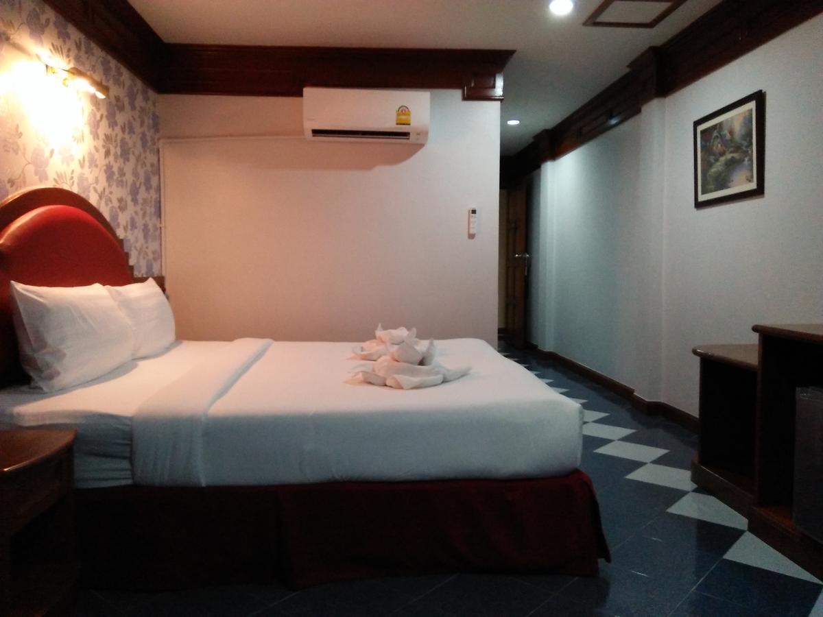 Taj Phuket Inn Patong Eksteriør bilde