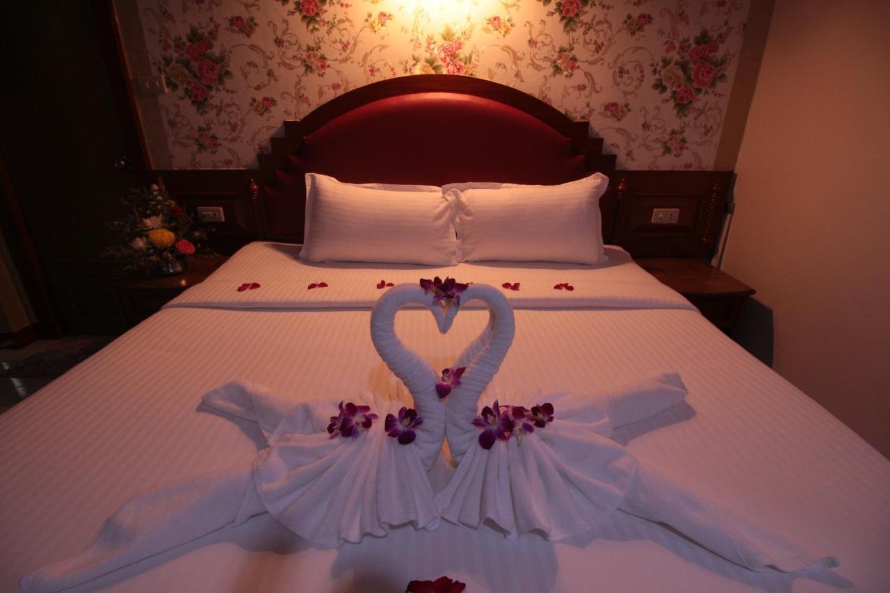 Taj Phuket Inn Patong Eksteriør bilde